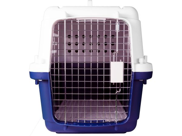 BB-35 IATA LAR certified plastic pet kennel crate. Length: 65 cm. Width: 44 cm. Height: 45 cm. Front view.