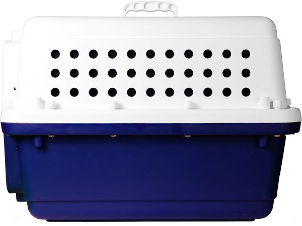 BB-35 IATA LAR certified plastic pet kennel crate. Length: 65 cm. Width: 44 cm. Height: 45 cm. Side view.